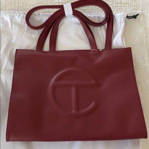 **NEW** TELFAR BAG OXBLOOD MEDIUM